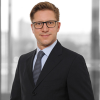 Der IP-Experte Dr. Christian Engelhardt, LL.M. wechselt von Latham & Watkins zu Baker Tilly - Dr. Christian Engelhardt LL.M. grüßt als neuer Partner bei Baker Tilly (Foto: Baker Tilly)