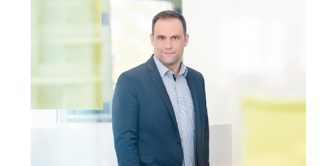 Wolters Kluwer: Bernhard Münster grüßt als Business Manager Legal Digital - Bernhard Münster ist neuer Business Manager Legal Digital - Foto: Wolters Kluwer