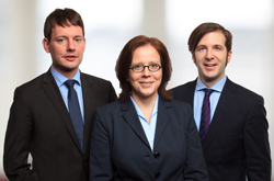 PLANIT // LEGAL geht in Hamburg an den Start - Dr. Bernd Schmidt, Claudia Bischof und Dr. Bernhard Freund grüßen als Gründer der neuen IT-Boutique PLANIT // LEGAL in Hamburg