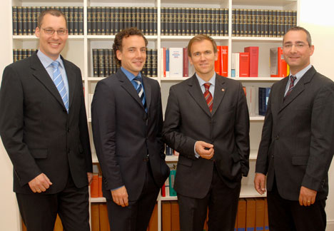 Neue IT-Kanzlei in Hamburg - von links: Mark Laupichler, Markus T. Gronau, Dr. Hans M. Wulf, Sven A. Meissner
